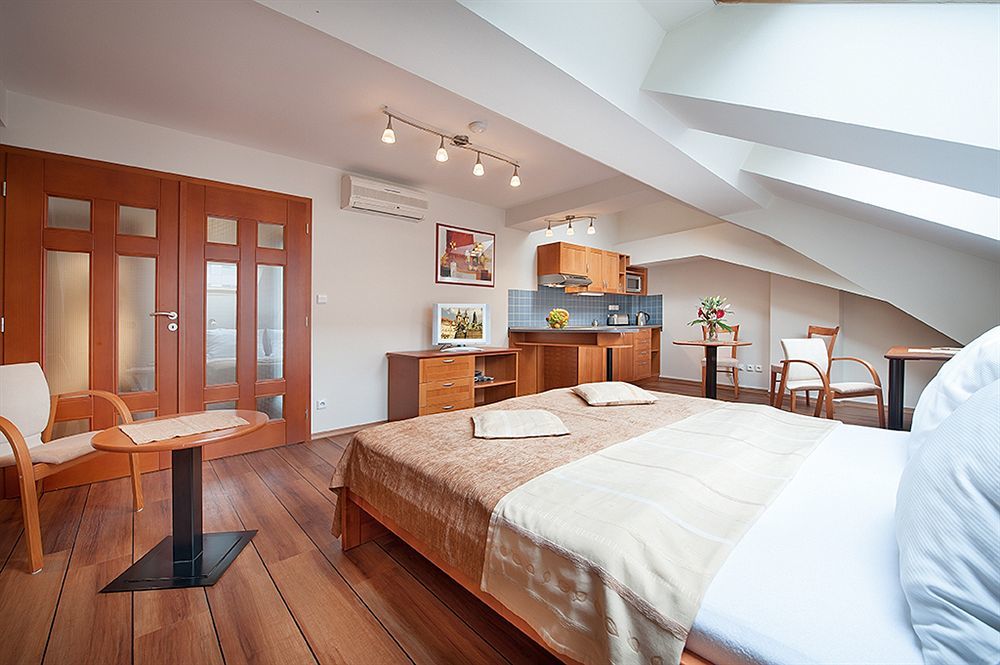 Andel Apart-hotel